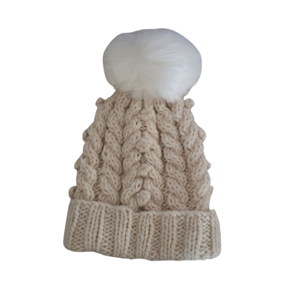 NWT Kyi Kyi Handmade Chunky Knit Cream Beanie with Cuff and Pom Pom